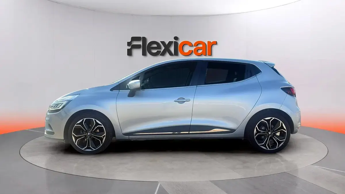 Usado Renault Clio IV Intens 91 CV (66 kW) 2019 Gris Utilitario
