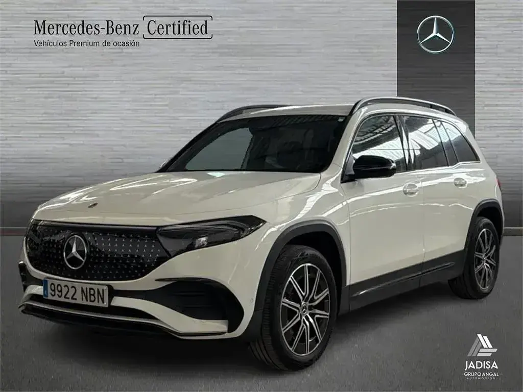 Usado Mercedes EQB300 167 kW (228 CV) 2025 Blanco polar SUV