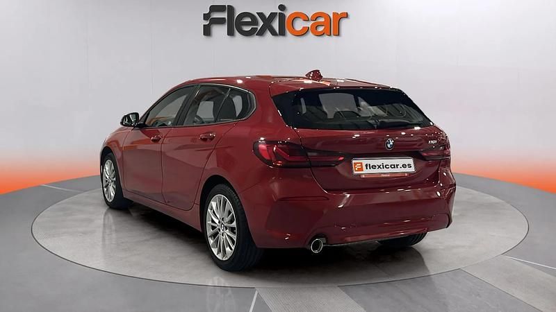 Usado BMW 118 136 CV (100 kW) 2023 Rojo Utilitario