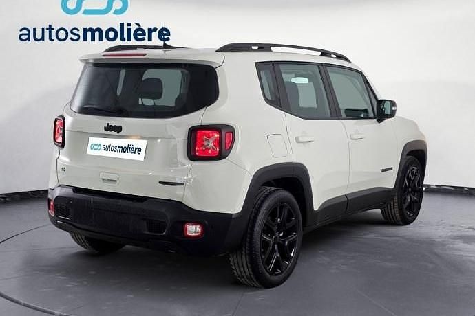 Usado Jeep Renegade Night Eagle 131 CV (96 kW) 2022 Blanco SUV