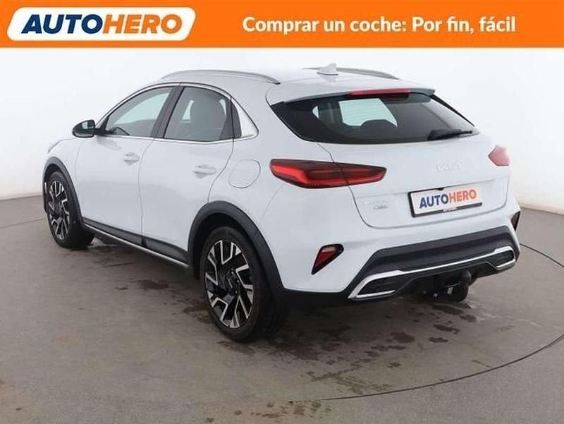 Usado Kia XCeed Style 160 CV (117 kW) 2023 Blanco SUV