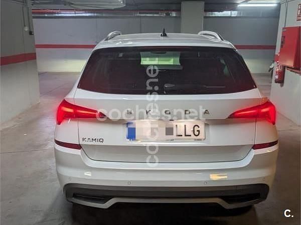 Usado Skoda Kamiq Style 115 CV (84 kW) 2020 Blanco SUV
