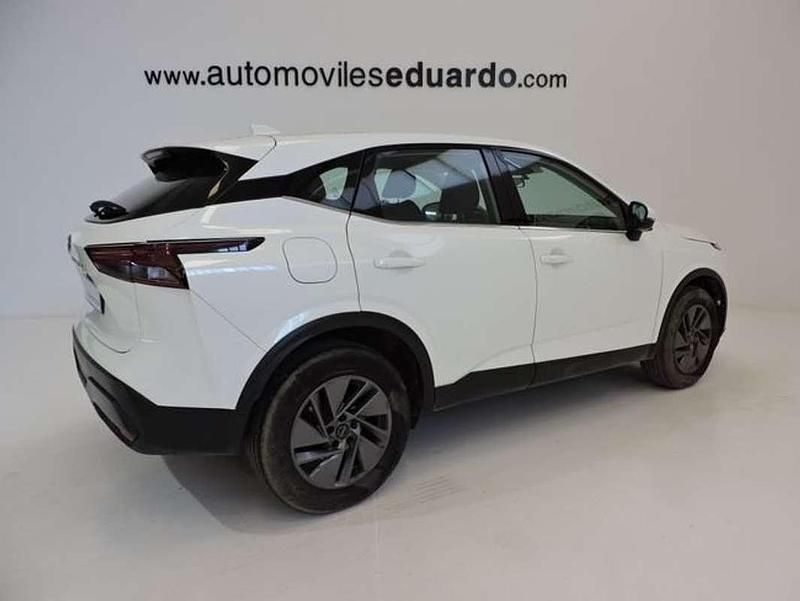 Usado Nissan Qashqai Acenta 140 CV (102 kW) 2021 Blanco SUV