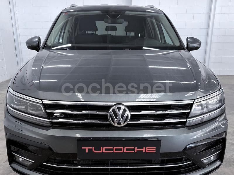 Gris / plata Usado 2021 VW Tiguan Allspace R-line SUV | 31.000 € (Super precio) - Imagen 1/4