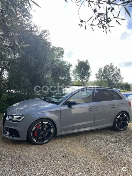 Usado Audi RS3 400 CV (294 kW) 2018 Gris / plata Berlina