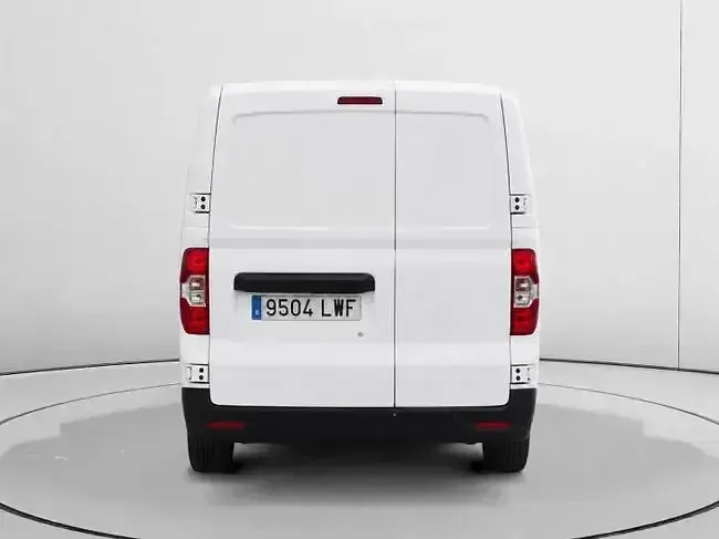 Usado Maxus eDeliver 3 89 kW (122 CV) 2022 Blanco Van