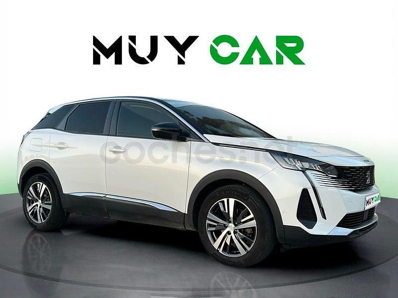 Usado Peugeot 3008 Allure 131 CV (96 kW) 2022 Blanco SUV