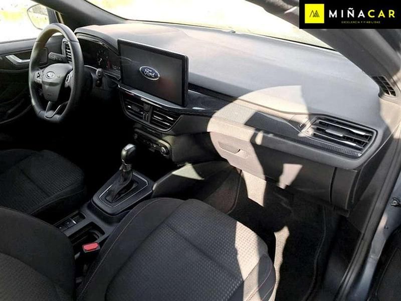Usado Ford Focus ST-Line 125 CV (91 kW) 2023 Azul Utilitario