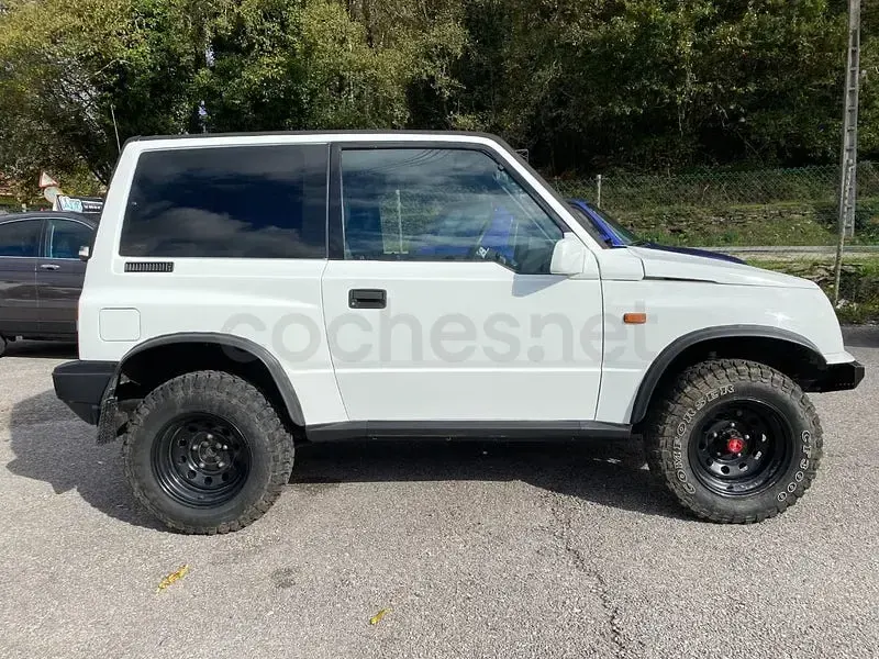 Usado Suzuki Vitara 95 CV (69 kW) 1995 Gasolina SUV