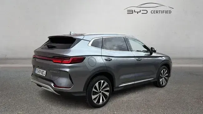 Usado BYD Seal U Design 324 CV (238 kW) 2025 Gris SUV