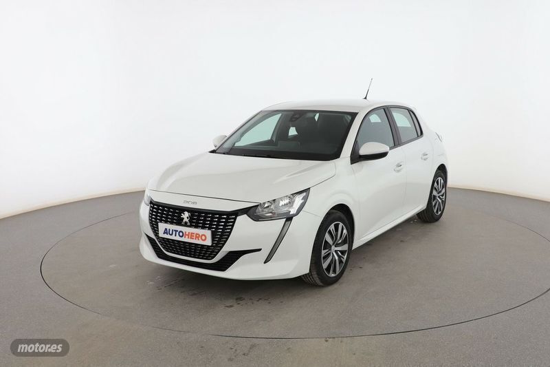 Blanco Usado 2020 Peugeot 208 Active Utilitario | 12.199 € (Precio justo) - Imagen 1/3