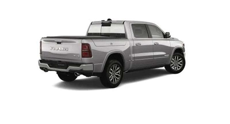 Usado RAM 1500 540 CV (397 kW) 2024 Gris Recogida