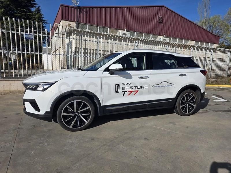 Usado Bestune T77 160 CV (117 kW) 2025 Blanco SUV