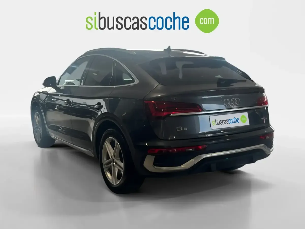 Usado Audi Q5 Sportback S-Line 163 CV (119 kW) 2022 Gris/plata SUV