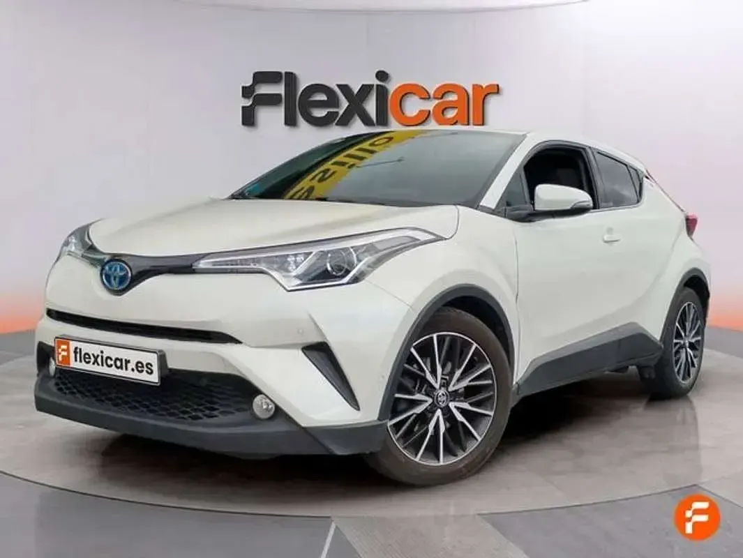Usado Toyota C-HR Advance 122 CV (89 kW) 2018 Blanco SUV