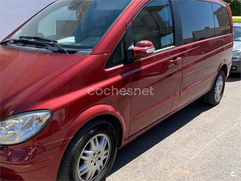 Granate Usado 2008 Mercedes Viano Monovolumen | 16.000 € (Precio justo) - Imagen 1/4