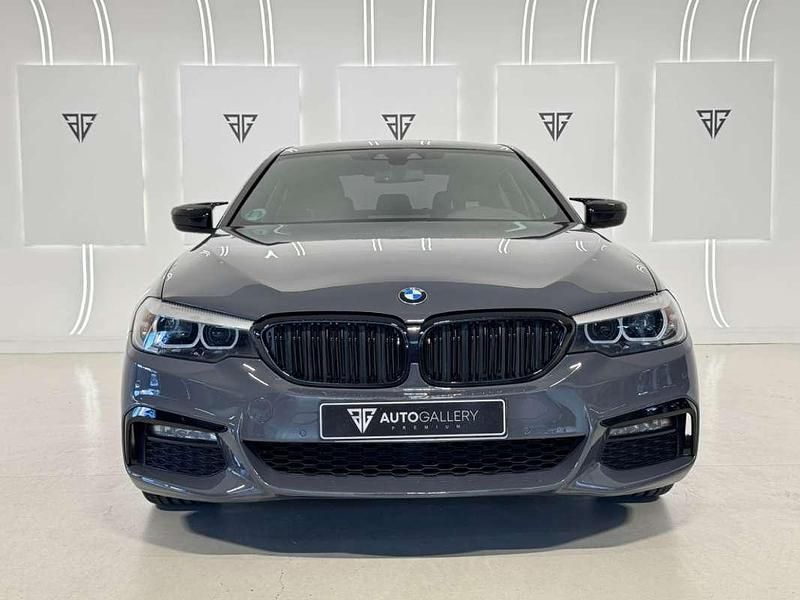 Usado BMW 520 M Sport 190 CV (139 kW) 2018 Gris / plata Berlina