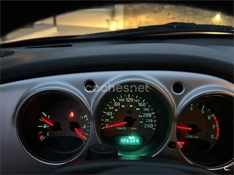 Usado Chrysler PT Cruiser Limited 143 CV (105 kW) 2004 Rojo Descapotable