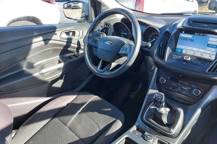Usado Ford Kuga Trend+ 120 CV (88 kW) 2019 SUV
