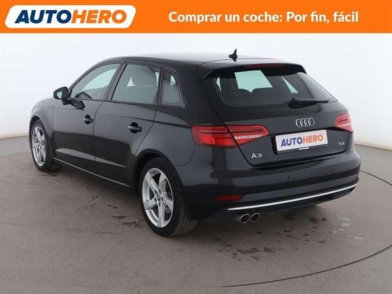 Usado Audi A3 Sport 150 CV (110 kW) 2017 Negro Berlina