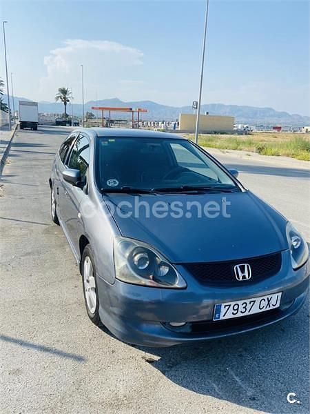 Gris / plata Usado 2004 Honda Civic LS Berlina | 2999 € (Precio justo) - Imagen 1/4