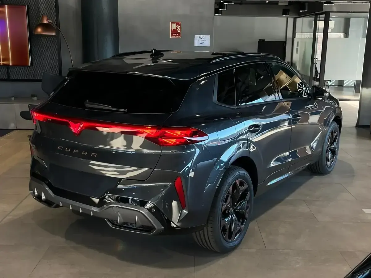Nuevo Cupra Terramar 150 CV (110 kW) 2026 Gris SUV