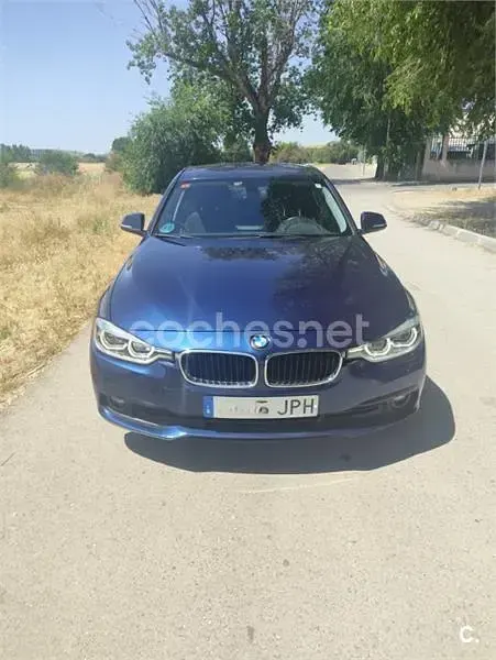 Usado BMW 320 184 CV (135 kW) 2016 Azul Berlina