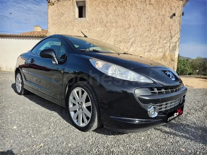 Usado Peugeot 207 CC Sport 150 CV (110 kW) 2007 Negro Descapotable