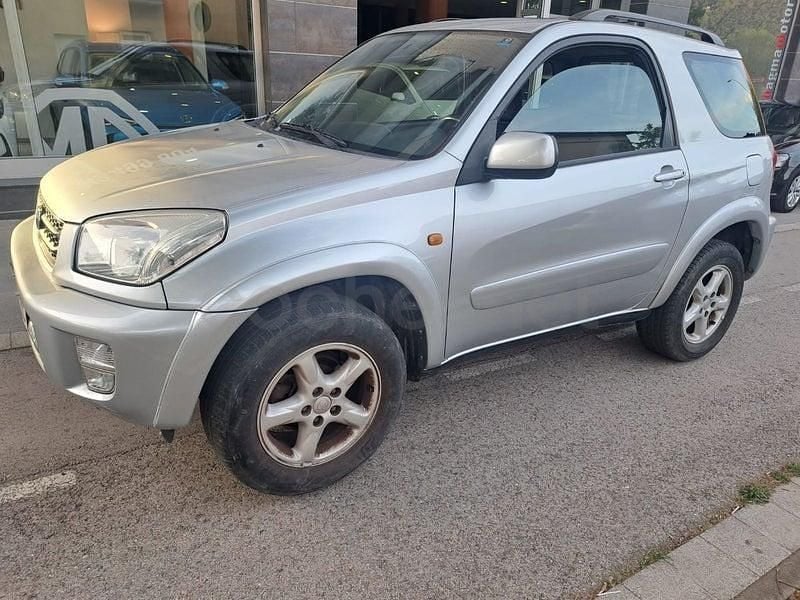 Usado Toyota RAV4 Sol 150 CV (110 kW) 2002 Gris / plata SUV