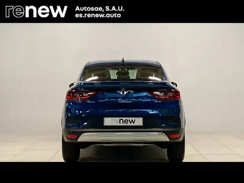 Usado Renault Arkana Zen 145 CV (106 kW) 2022 Azul SUV