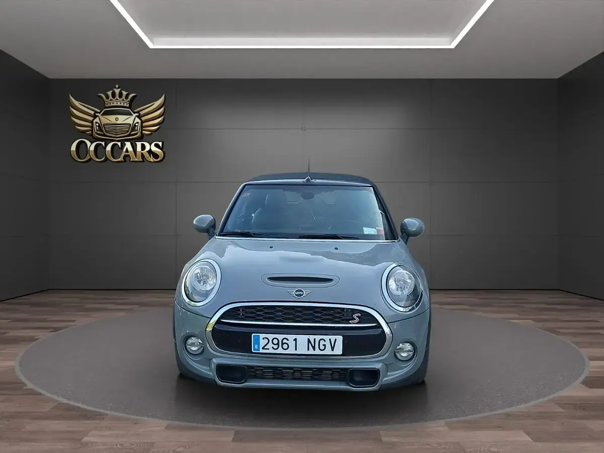 Usado Mini Cooper 230 CV (169 kW) 2019 Gris Utilitario