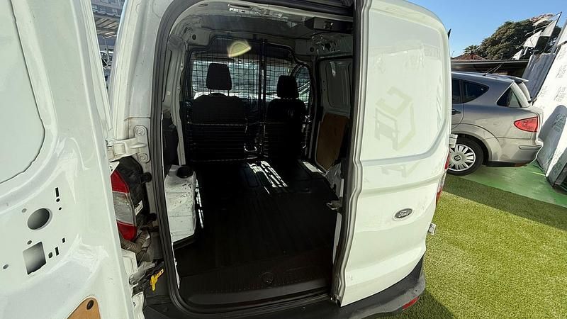 Usado Ford Transit Connect Ambiente 75 CV (55 kW) 2016 Blanco Monovolumen