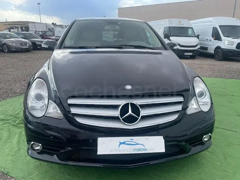 Usado Mercedes R320 224 CV (164 kW) 2009 Negro Familiar