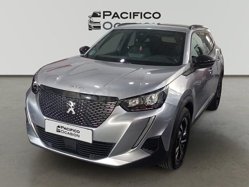 Usado Peugeot 2008 Allure 130 CV (95 kW) 2023 Gris / plata SUV