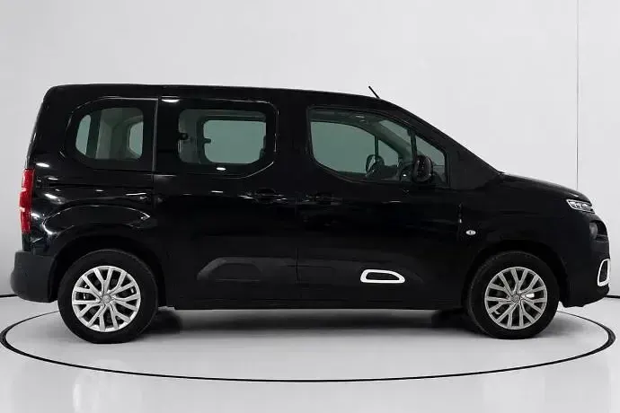 Usado Citroën Berlingo Feel 102 CV (75 kW) 2019 Monovolumen