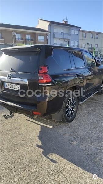 Usado Toyota Land Cruiser Limited 177 CV (130 kW) 2019 Marrón SUV