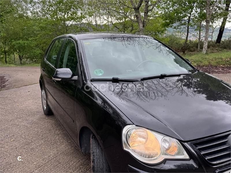 Usado VW Polo United 60 CV (44 kW) 2008 Negro Utilitario