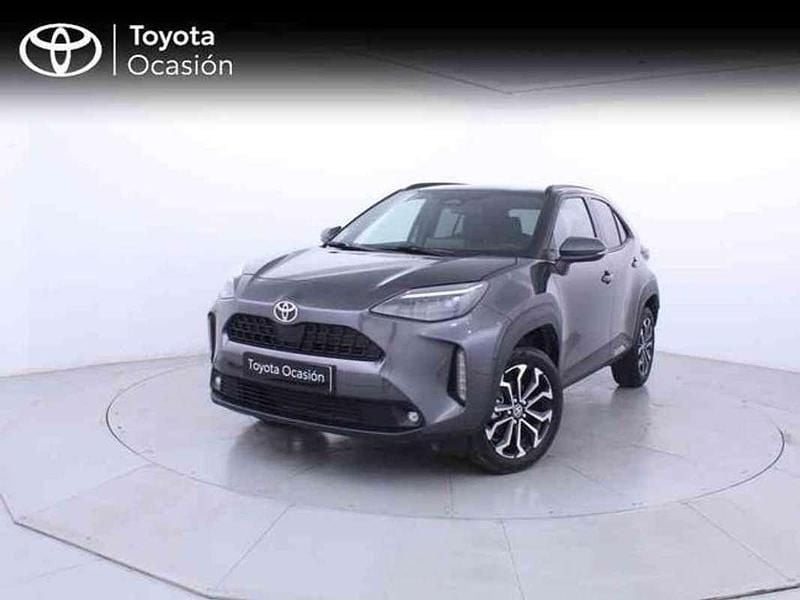 Gris Usado 2025 Toyota Yaris Cross Active SUV | 23.300 € (Precio justo) - Imagen 1/4