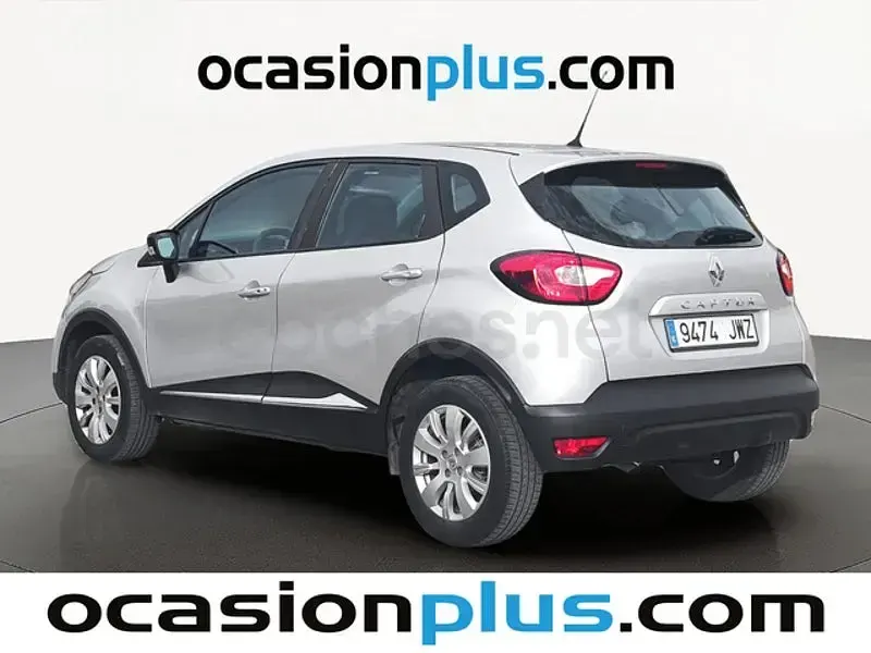 Usado Renault Captur Intens 90 CV (66 kW) 2017 Gris / plata SUV