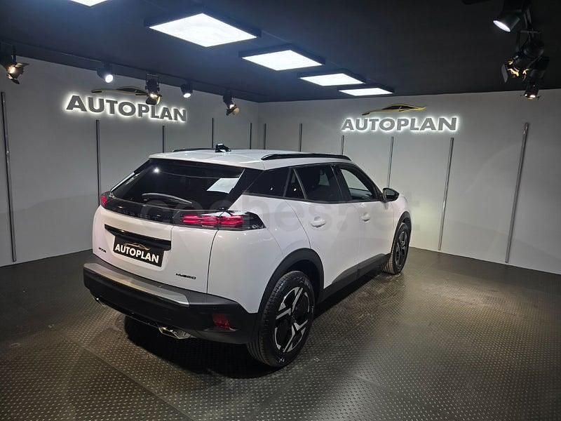 Usado Peugeot 2008 Style 136 CV (100 kW) 2024 Blanco SUV