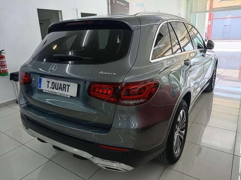 Usado Mercedes GLC220 194 CV (142 kW) 2022 Gris Coupe