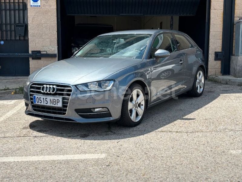 Usado Audi A3 S-Line 150 CV (110 kW) 2015 Gris / plata Berlina