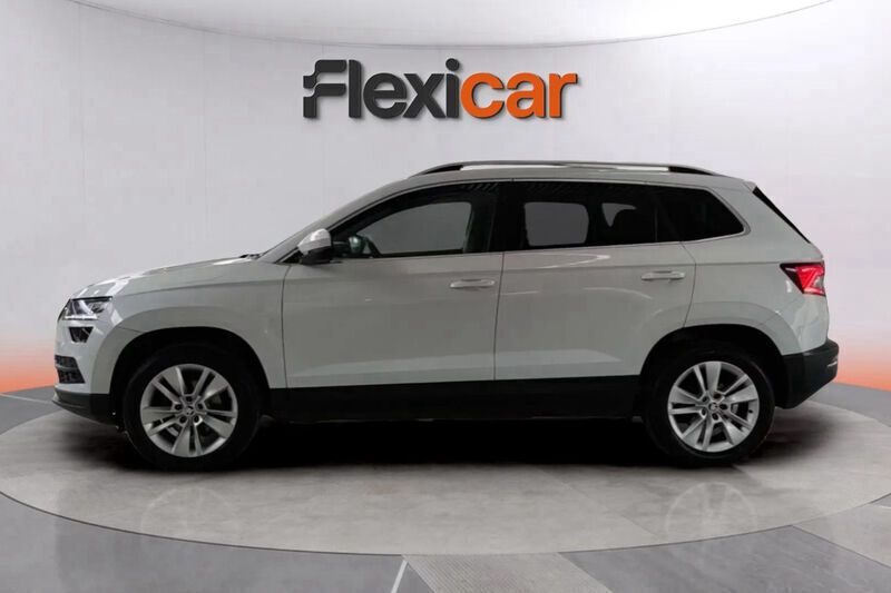 Usado Skoda Karoq Ambition 116 CV (85 kW) 2020 Blanco SUV
