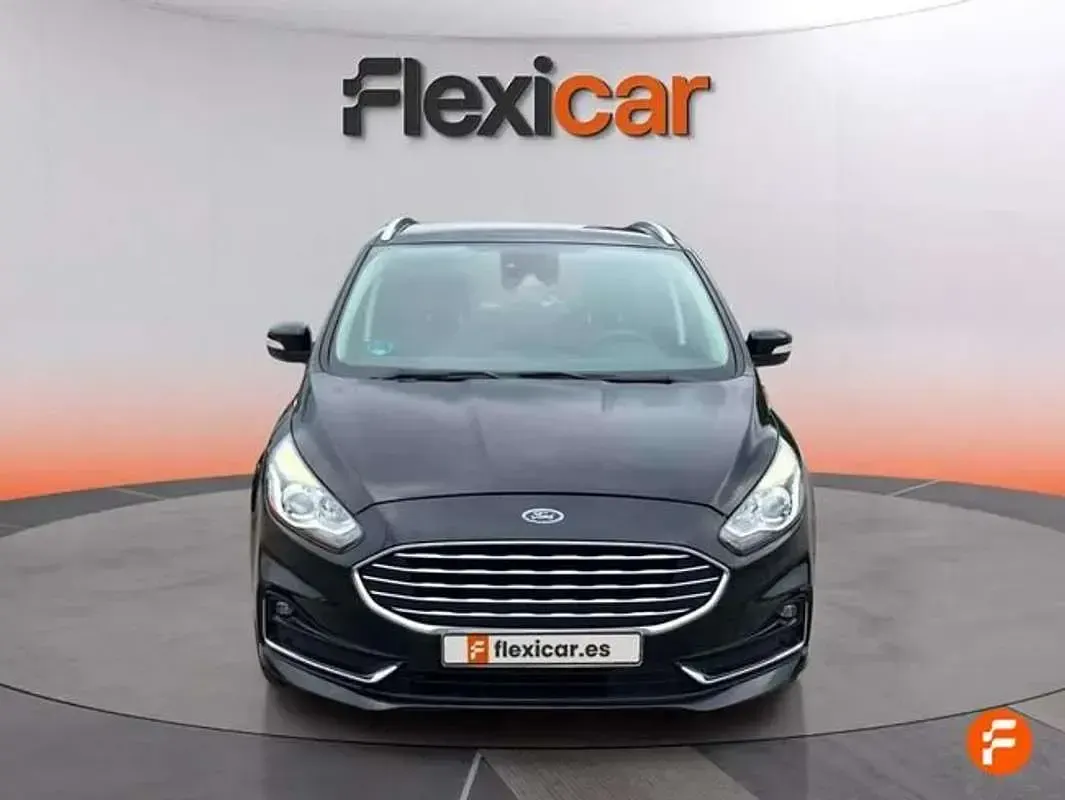 Usado Ford S-MAX Titanium 150 CV (110 kW) 2019 Negro Monovolumen