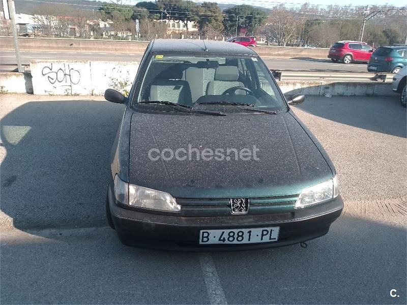 Usado Peugeot 306 71 CV (52 kW) 1995 Verde Berlina