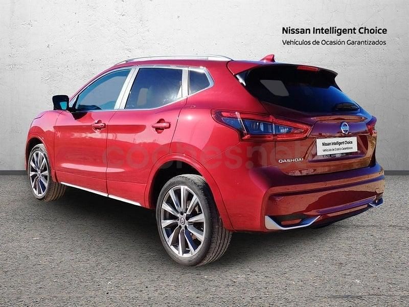 Usado Nissan Qashqai Tekna 150 CV (110 kW) 2019 Rojo SUV
