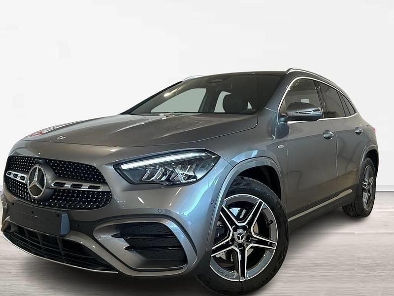 Nuevo Mercedes GLA200 150 CV (110 kW) 2025 Gris SUV