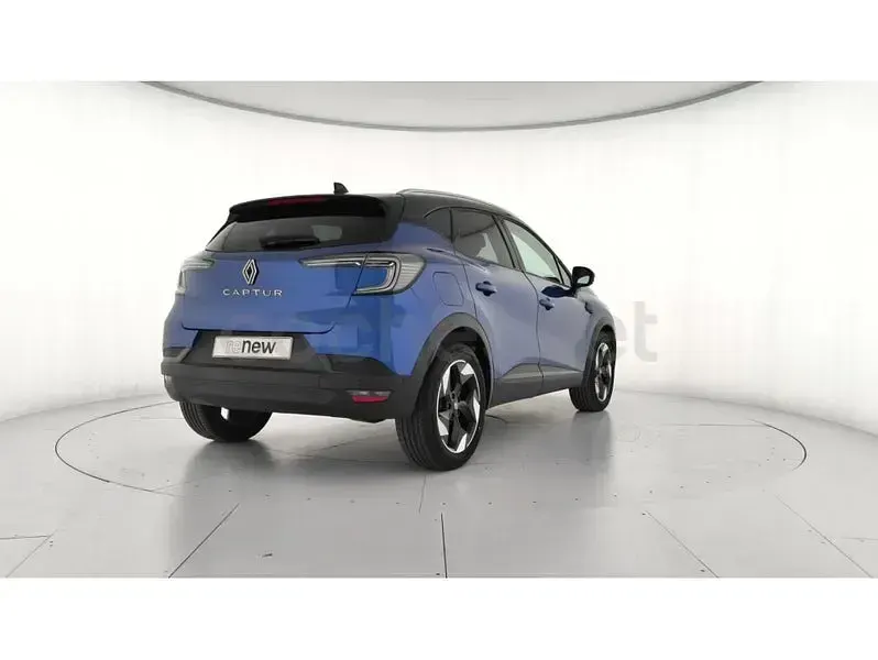Usado Renault Captur Techno 100 CV (73 kW) 2025 Azul SUV