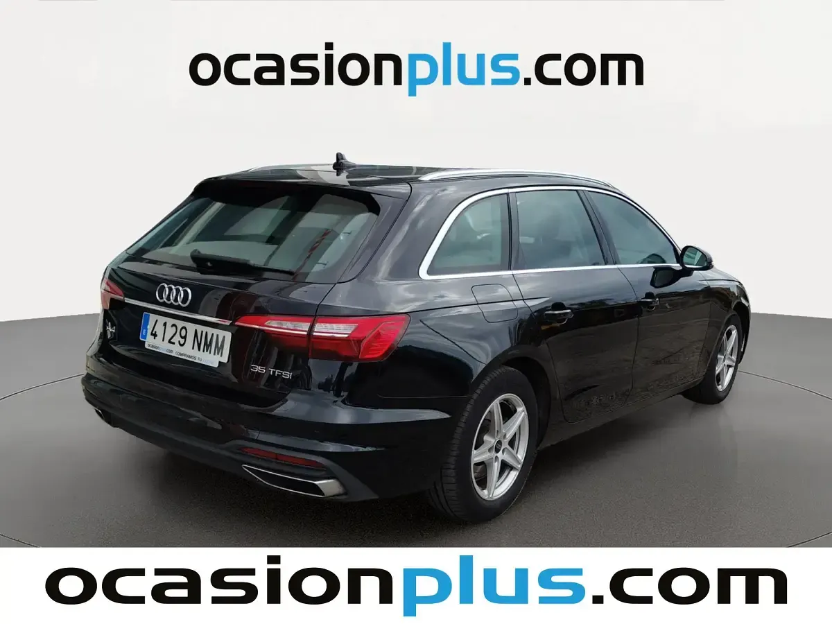 Usado Audi A4 Advanced 150 CV (110 kW) 2023 Negro Familiar