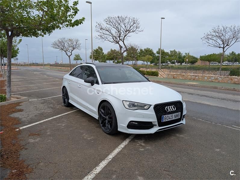 Usado Audi A3 Ambiente 150 CV (110 kW) 2015 Blanco Berlina